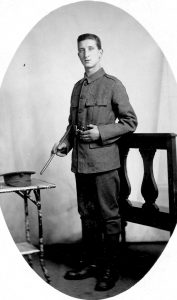 About Ruth Wade. WW1 family photograph 2